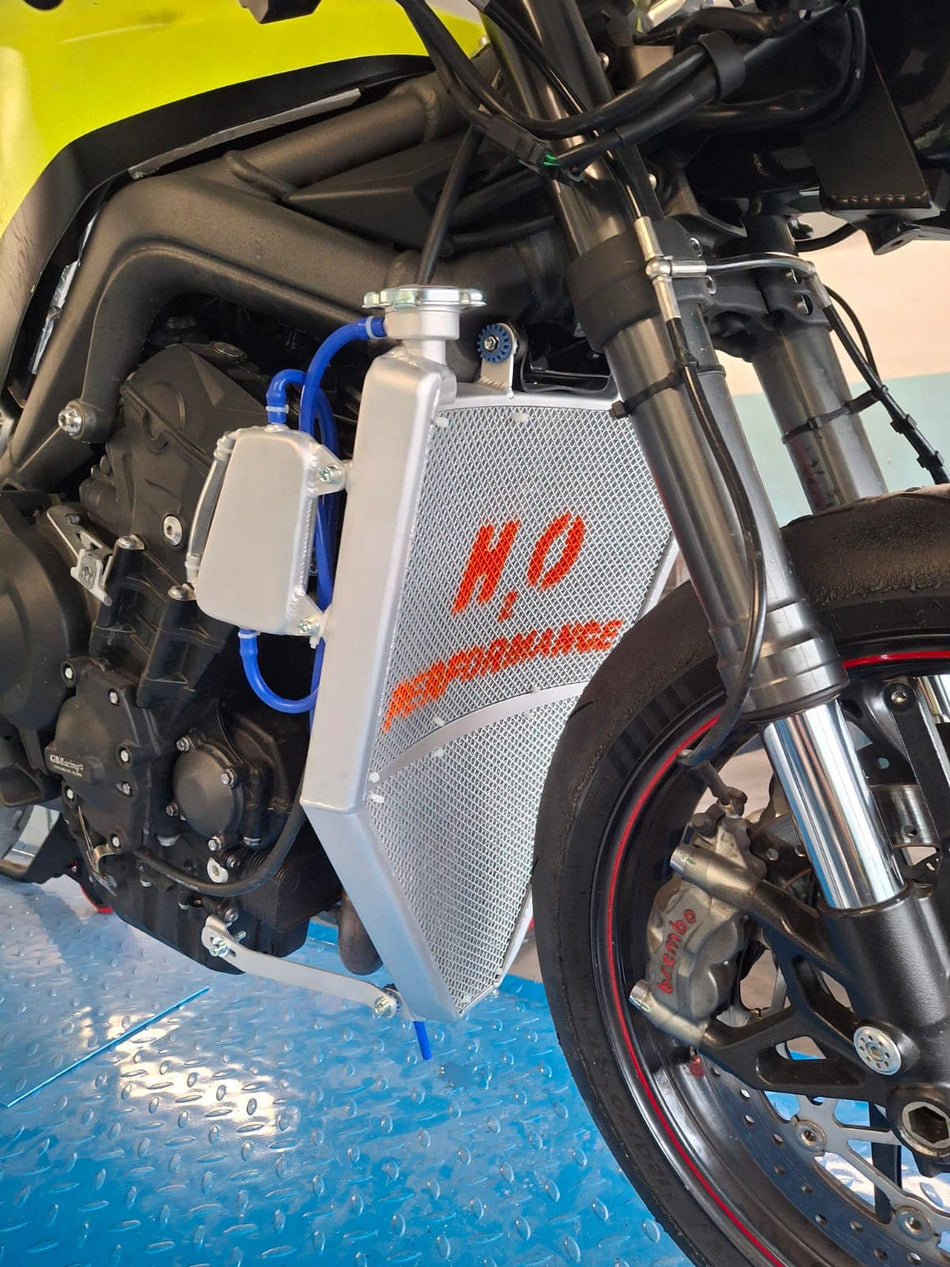 Triumph Daytona 675/R & 765 Moto2 H2O Performance Oversize Water Radiator